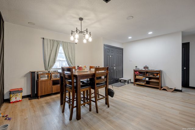 2310 Oriley, San Antonio, TX 78251