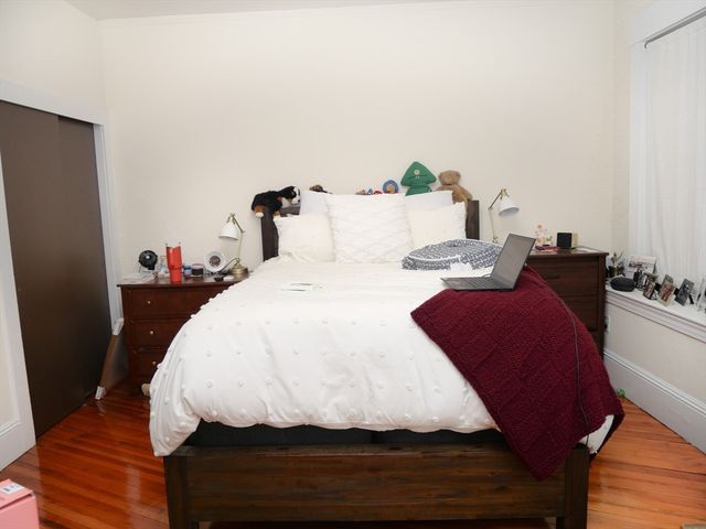 1390 Beacon 11, Brookline, MA 02446