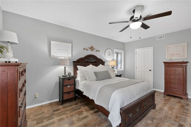 65 Forfar Drive, Bella Vista, AR 72715