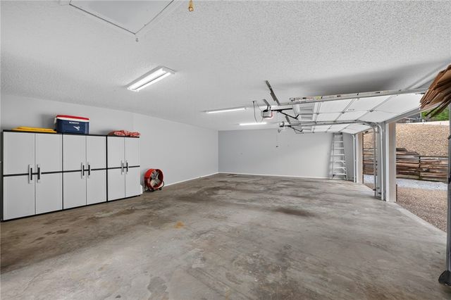 65 Forfar Drive, Bella Vista, AR 72715