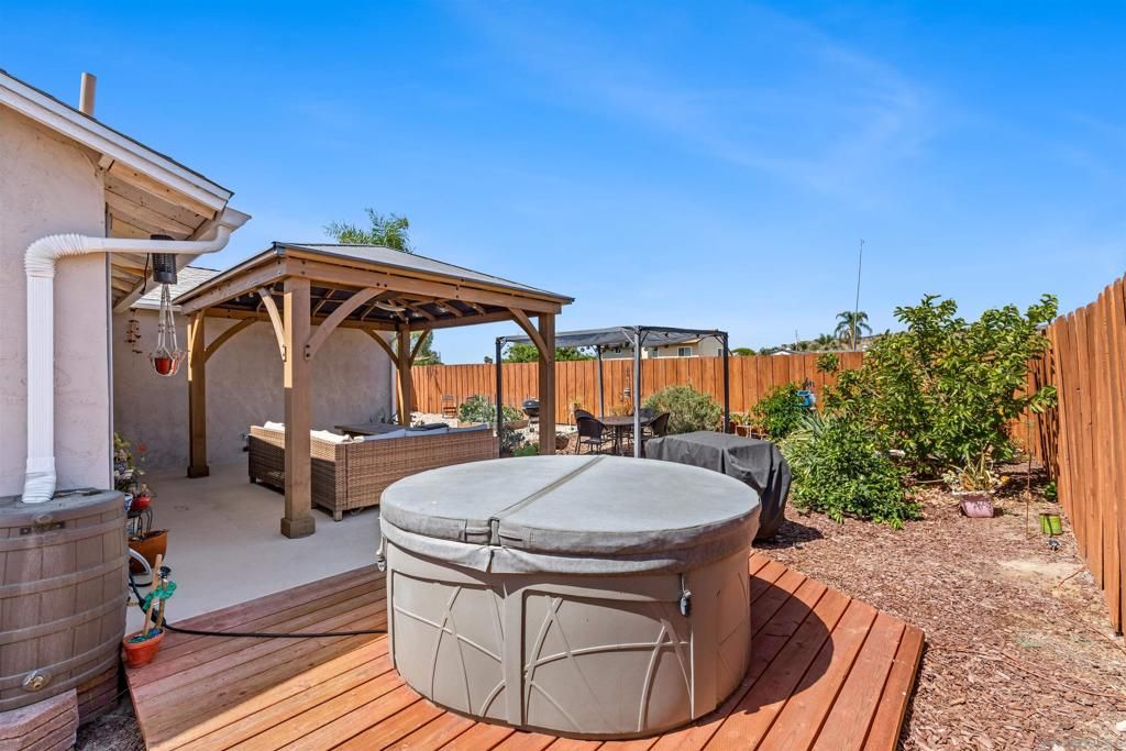 Image 25 of property listing at 10056 Woodpark, Santee, CA 92071