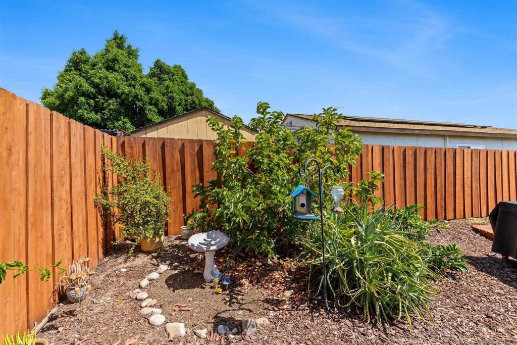 Image 27 of property listing at 10056 Woodpark, Santee, CA 92071