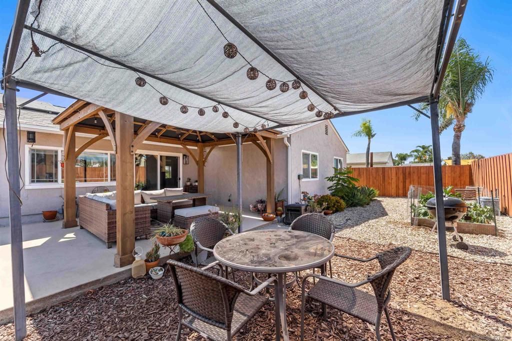 Image 28 of property listing at 10056 Woodpark, Santee, CA 92071