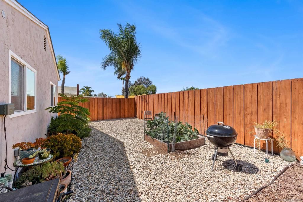 Image 29 of property listing at 10056 Woodpark, Santee, CA 92071