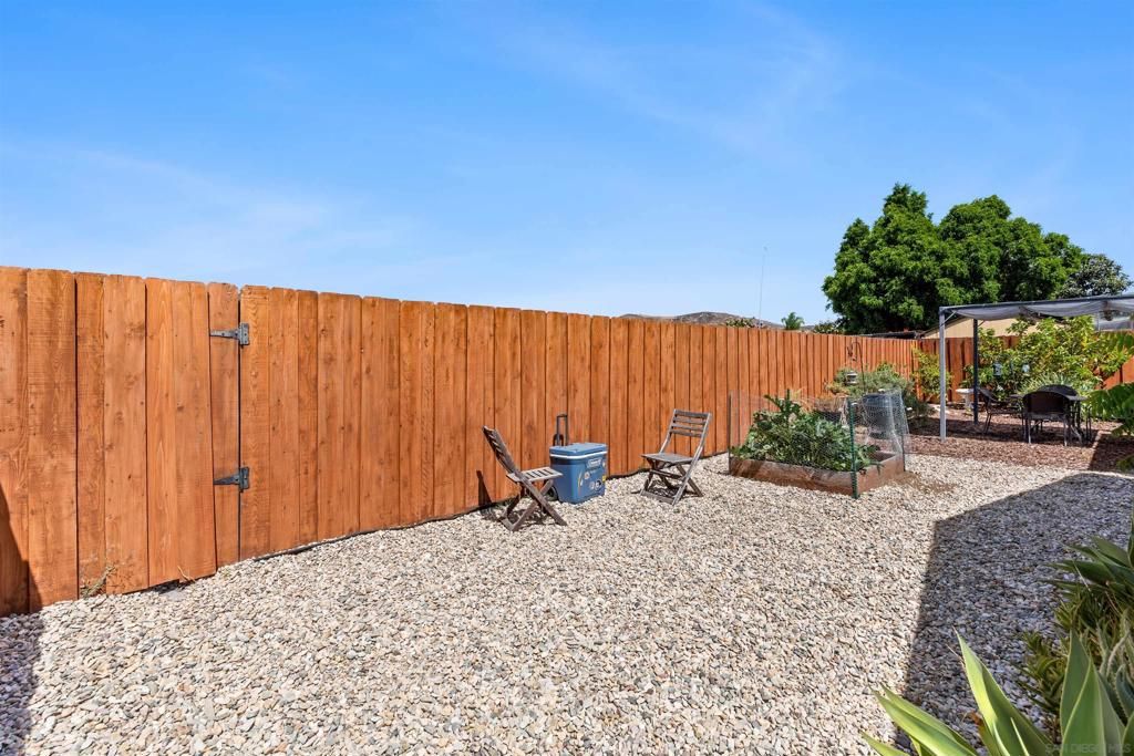 Image 31 of property listing at 10056 Woodpark, Santee, CA 92071