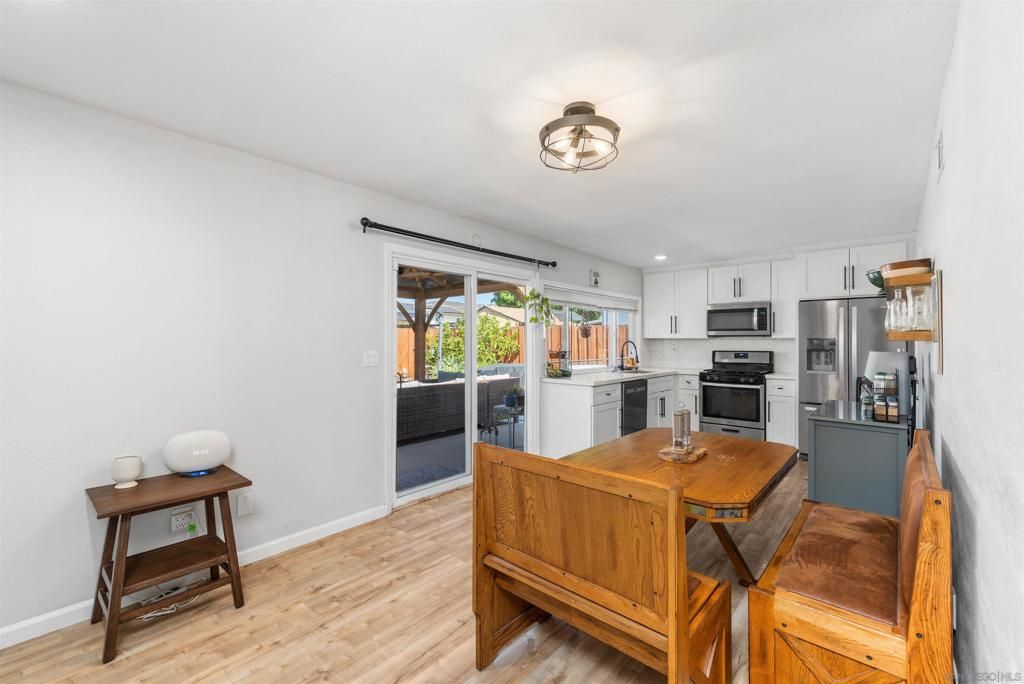 Image 4 of property listing at 10056 Woodpark, Santee, CA 92071