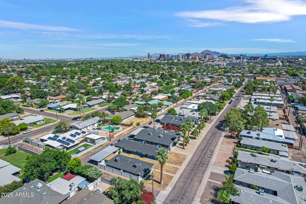 2214 S Granada Drive B, Tempe, AZ 85282 — photo 5