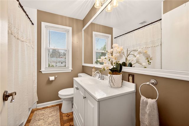 334 Eaglehead Road, Perinton, NY 14445