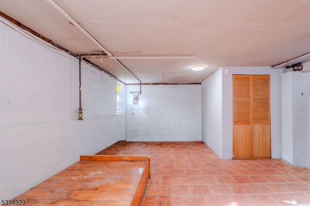 668 Lincoln Ave, City Of Orange Twp., NJ 07050