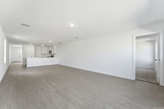 9815 Abrams View, Converse, TX 78109