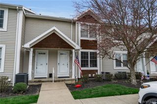 78 Olde Stone Lane, Lancaster, NY 14086