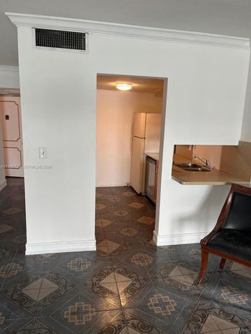 285 NE 191st St 2901, Miami, FL 33179