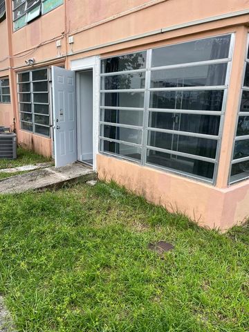 285 NE 191st St 2901, Miami, FL 33179