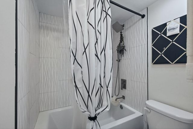 2532 S Boundbrook Dr S S 102, Palm Springs, FL 33406