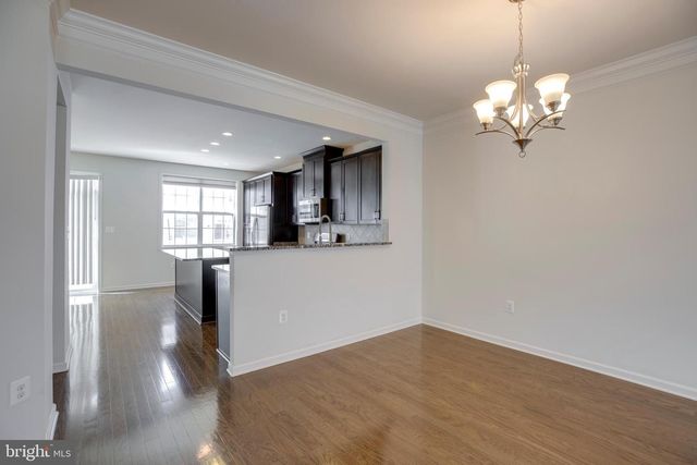 43005 PARIS GAP SQ, Ashburn, VA 20148