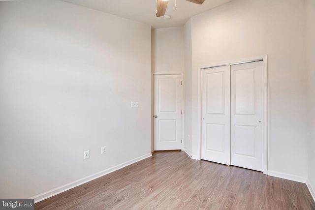 43005 PARIS GAP SQ, Ashburn, VA 20148