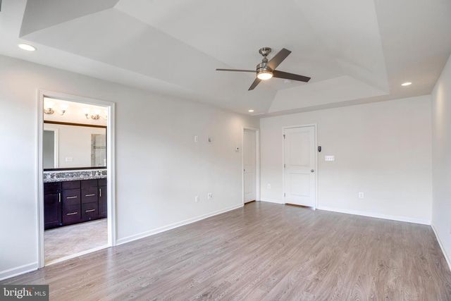 43005 PARIS GAP SQ, Ashburn, VA 20148