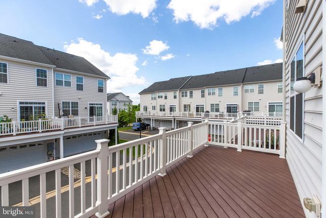 43005 PARIS GAP SQ, Ashburn, VA 20148