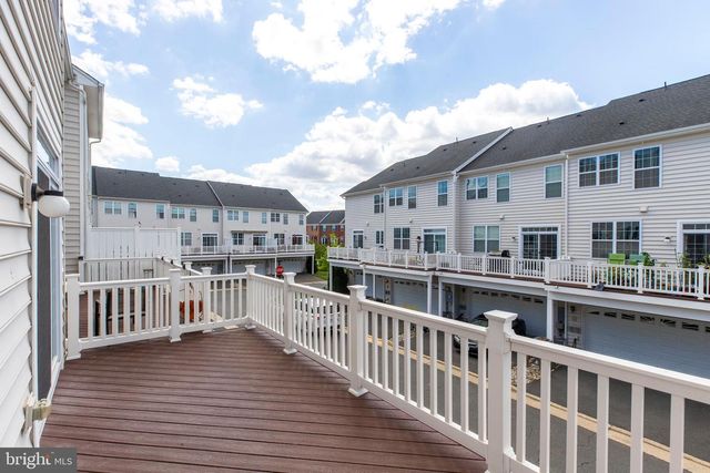 43005 PARIS GAP SQ, Ashburn, VA 20148