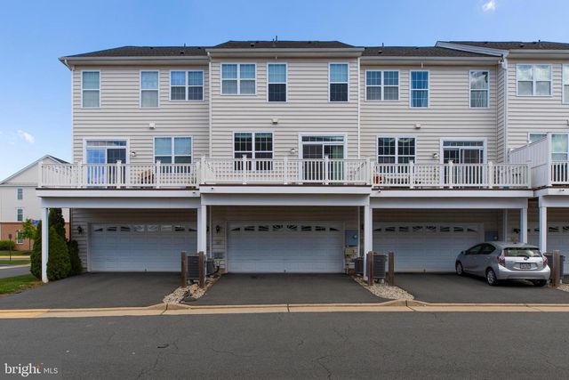 43005 PARIS GAP SQ, Ashburn, VA 20148