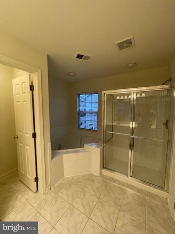 6256 SHACKELFORD TER, Alexandria, VA 22312