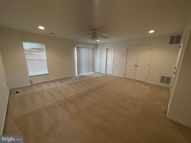 6256 SHACKELFORD TER, Alexandria, VA 22312