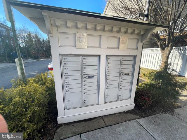 6256 SHACKELFORD TER, Alexandria, VA 22312