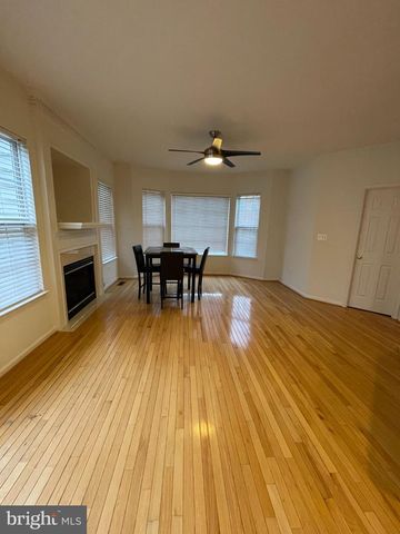 6256 SHACKELFORD TER, Alexandria, VA 22312