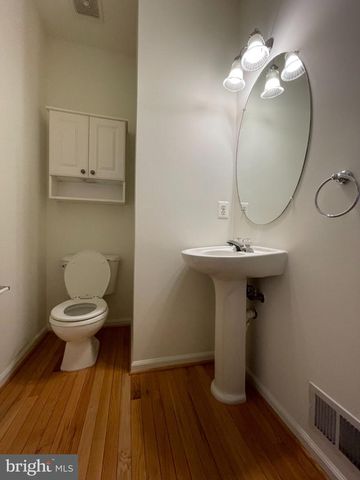 6256 SHACKELFORD TER, Alexandria, VA 22312