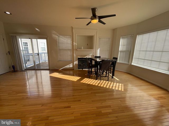 6256 SHACKELFORD TER, Alexandria, VA 22312