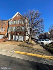 6256 SHACKELFORD TER, Alexandria, VA 22312