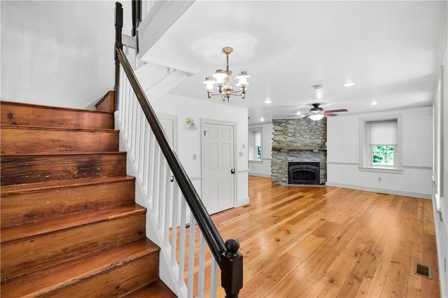 2408 Applewood Drive, South Whitehall Twp, PA 18069