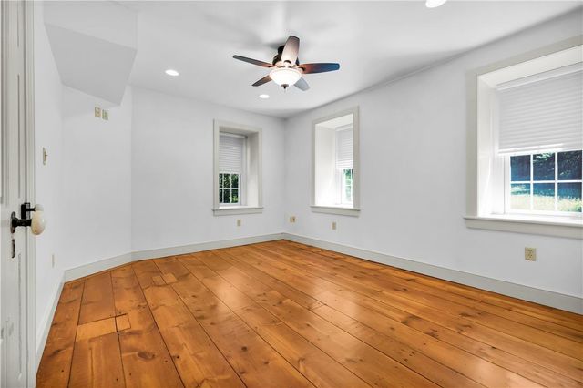 2408 Applewood Drive, South Whitehall Twp, PA 18069