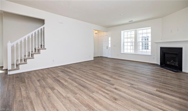 1012 Robinson Rd Apt C, Suffolk, VA 23434