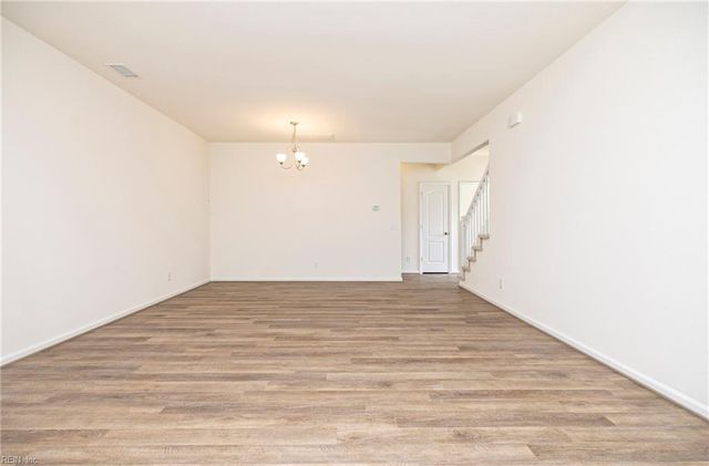 1012 Robinson Rd Apt C, Suffolk, VA 23434