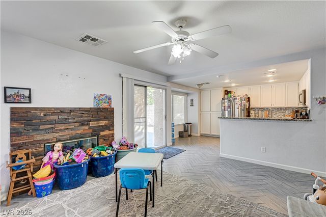 312 Windmere Street, Henderson, NV 89074