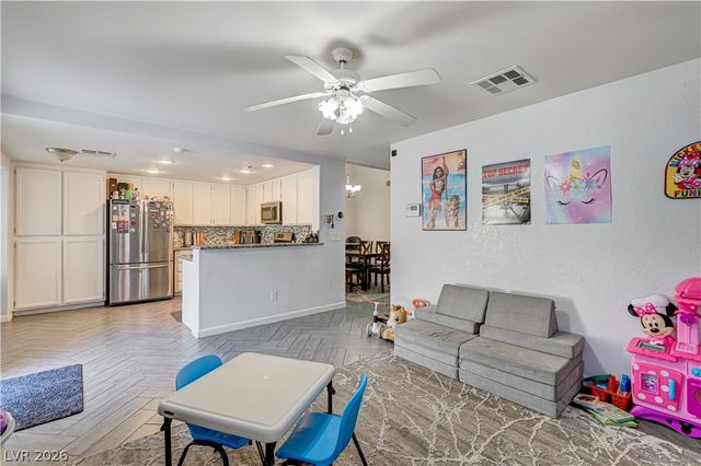 312 Windmere Street, Henderson, NV 89074