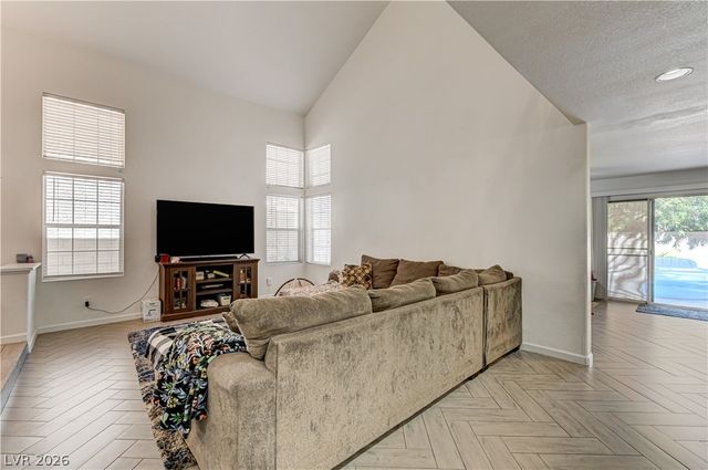 312 Windmere Street, Henderson, NV 89074
