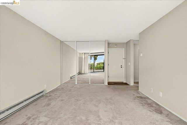 6 Captain Dr 236, Emeryville, CA 94608