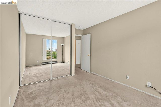 6 Captain Dr 236, Emeryville, CA 94608