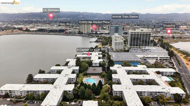 6 Captain Dr 236, Emeryville, CA 94608