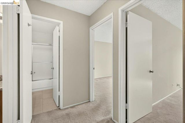 6 Captain Dr 236, Emeryville, CA 94608