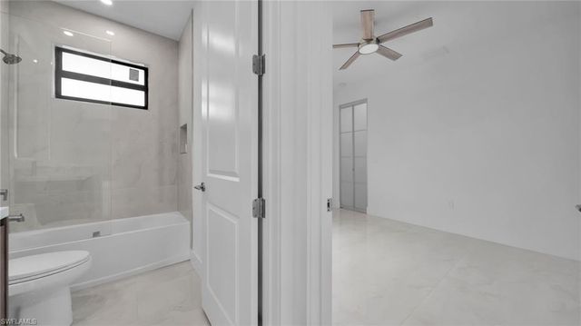 1713 NW 2nd ST, Cape Coral, FL 33993