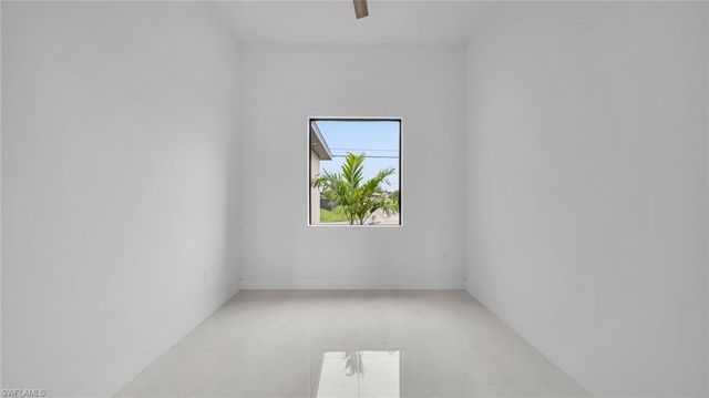 1713 NW 2nd ST, Cape Coral, FL 33993