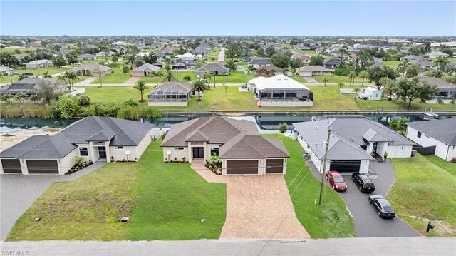 1713 NW 2nd ST, Cape Coral, FL 33993