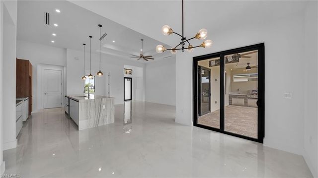 1713 NW 2nd ST, Cape Coral, FL 33993