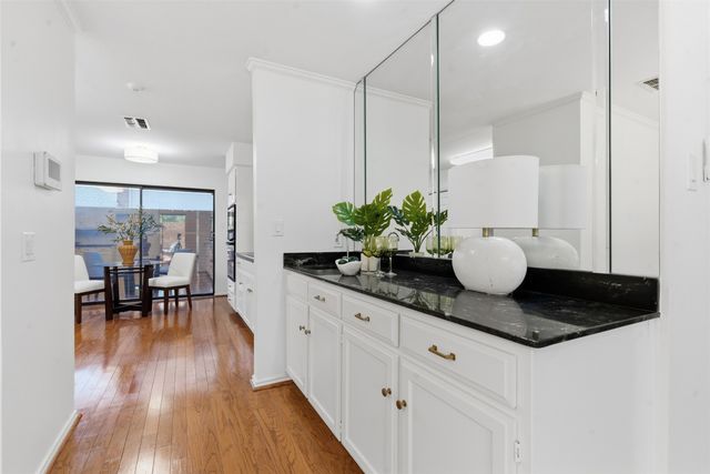 6204 SEA MEADOW Drive, Fort Worth, TX 76132