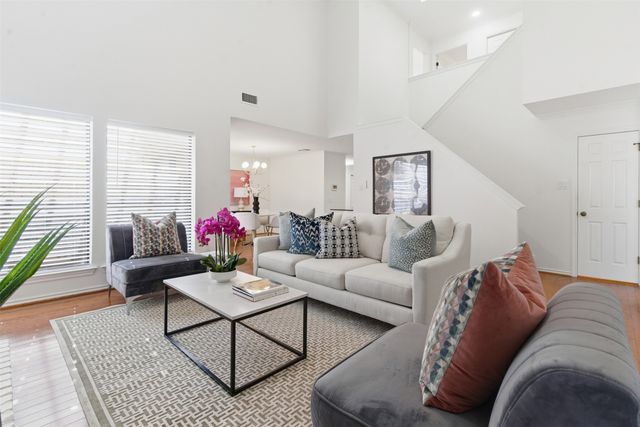 6204 SEA MEADOW Drive, Fort Worth, TX 76132