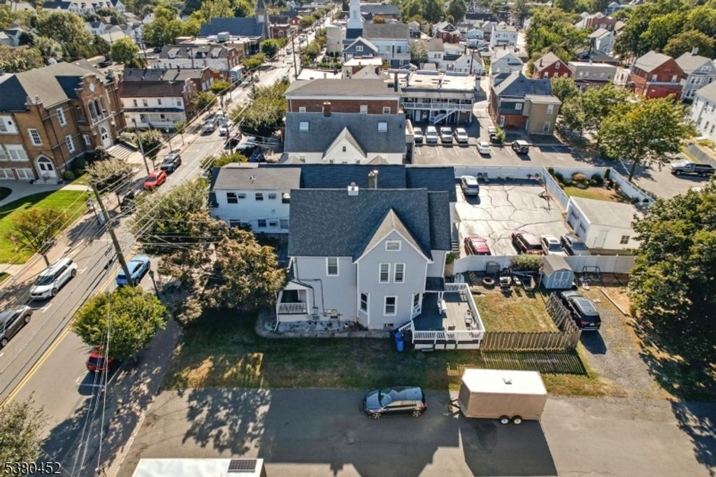 19 E Somerset St, Raritan Boro, NJ 08869