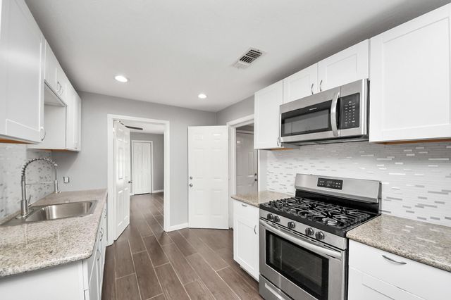 6606 Force Street, Houston, TX 77020